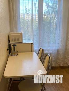 1-к квартира, посуточно, 38м2, 4/9 этаж