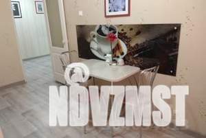 1-к квартира, посуточно, 40м2, 2/10 этаж