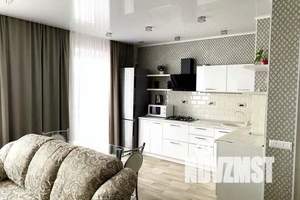 1-к квартира, посуточно, 45м2, 8/10 этаж