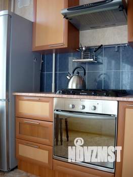 1-к квартира, посуточно, 35м2, 4/9 этаж