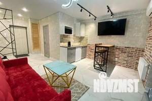 1-к квартира, посуточно, 38м2, 25/25 этаж