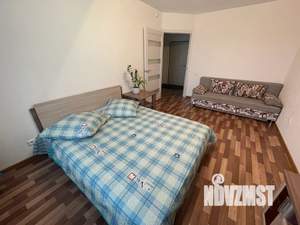 1-к квартира, посуточно, 39м2, 10/10 этаж