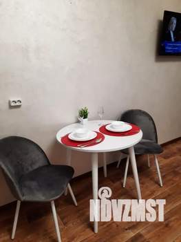 Студия квартира, посуточно, 37м2, 15/17 этаж