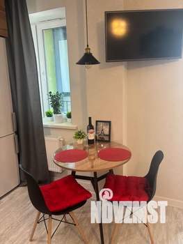 Студия квартира, посуточно, 27м2, 23/25 этаж