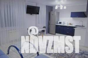 1-к квартира, посуточно, 38м2, 2/9 этаж