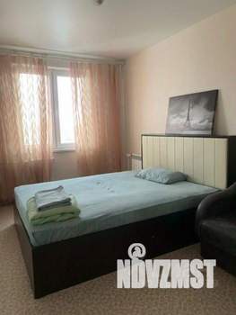 1-к квартира, посуточно, 53м2, 1/1 этаж