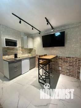 Студия квартира, посуточно, 35м2, 17/25 этаж