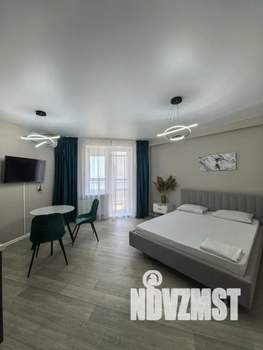 Студия квартира, посуточно, 33м2, 24/25 этаж