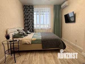 1-к квартира, посуточно, 31м2, 21/25 этаж