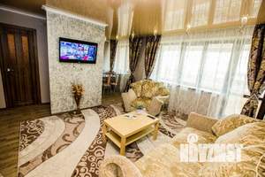 1-к квартира, посуточно, 38м2, 19/25 этаж