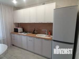 1-к квартира, посуточно, 35м2, 4/9 этаж