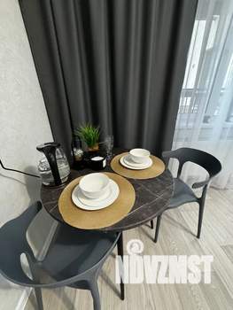 Студия квартира, посуточно, 27м2, 12/19 этаж