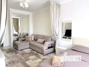 1-к квартира, посуточно, 40м2, 17/18 этаж