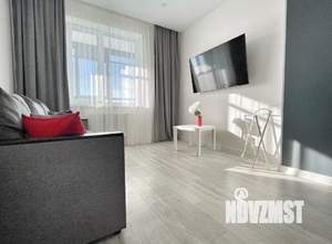 1-к квартира, посуточно, 37м2, 1/1 этаж