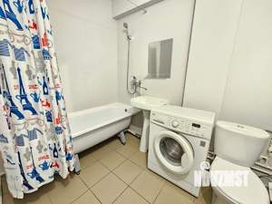 Студия квартира, посуточно, 28м2, 8/10 этаж