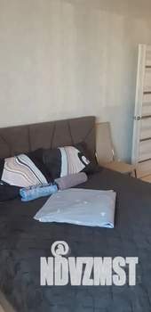 1-к квартира, посуточно, 30м2, 1/18 этаж