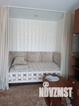 1-к квартира, посуточно, 35м2, 3/16 этаж