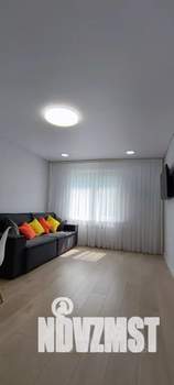 2-к квартира, посуточно, 42м2, 1/5 этаж