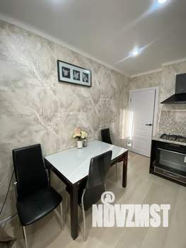 1-к квартира, посуточно, 39м2, 2/10 этаж