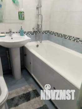 1-к квартира, посуточно, 35м2, 3/16 этаж