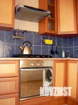 1-к квартира, посуточно, 35м2, 4/9 этаж