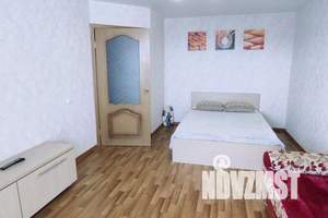 1-к квартира, посуточно, 40м2, 6/10 этаж