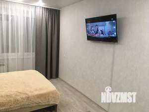 1-к квартира, посуточно, 40м2, 7/10 этаж