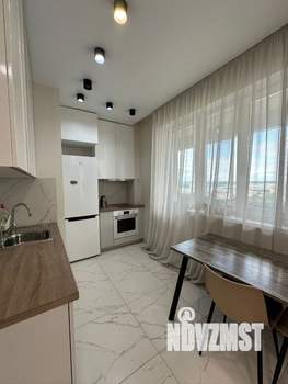 Студия квартира, на длительный срок, 42м2, 8/17 этаж