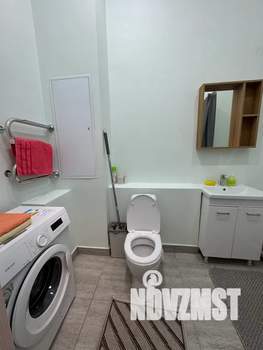 1-к квартира, посуточно, 40м2, 1/25 этаж