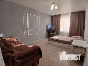 1-к квартира, посуточно, 50м2, 1/10 этаж