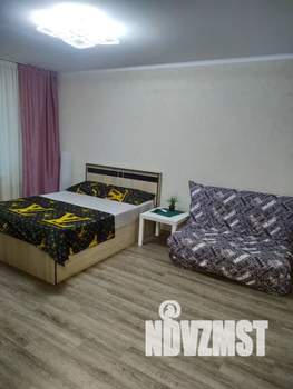 1-к квартира, посуточно, 40м2, 9/10 этаж