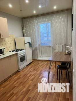 1-к квартира, посуточно, 36м2, 1/1 этаж