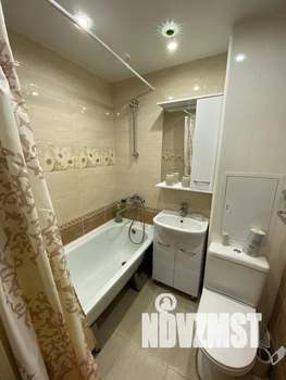 1-к квартира, посуточно, 38м2, 6/9 этаж