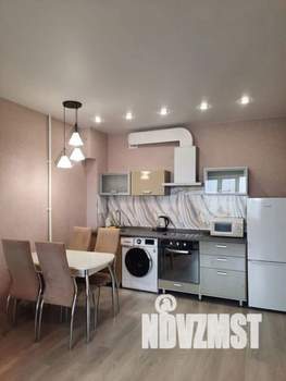 1-к квартира, посуточно, 47м2, 1/1 этаж