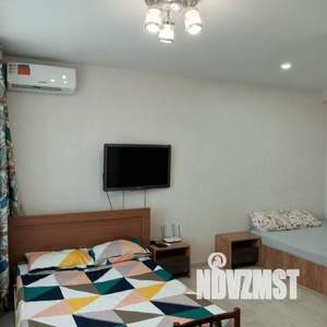 Студия квартира, посуточно, 32м2, 12/19 этаж