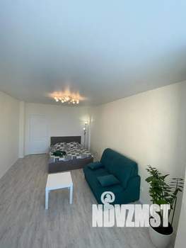 1-к квартира, посуточно, 37м2, 2/17 этаж