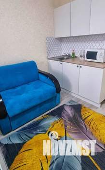 Студия квартира, посуточно, 30м2, 12/18 этаж