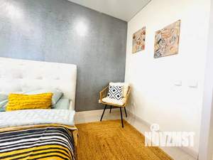 Студия квартира, посуточно, 33м2, 10/18 этаж