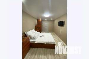 1-к квартира, посуточно, 40м2, 8/10 этаж