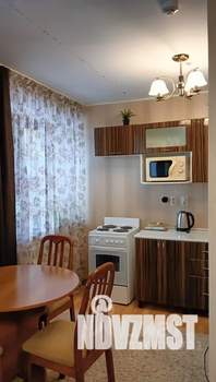 1-к квартира, посуточно, 42м2, 17/25 этаж