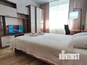 1-к квартира, посуточно, 36м2, 3/10 этаж