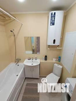 1-к квартира, посуточно, 35м2, 5/10 этаж