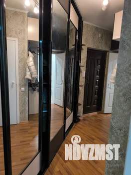 1-к квартира, посуточно, 43м2, 1/18 этаж