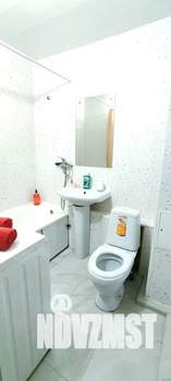 1-к квартира, посуточно, 38м2, 4/10 этаж