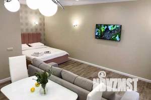 1-к квартира, посуточно, 40м2, 2/3 этаж