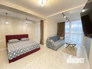 Студия квартира, посуточно, 35м2, 13/25 этаж