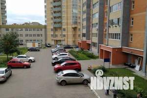 1-к квартира, посуточно, 40м2, 2/10 этаж