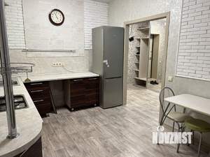 3-к квартира, на длительный срок, 90м2, 1/3 этаж
