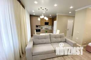 1-к квартира, посуточно, 40м2, 2/3 этаж