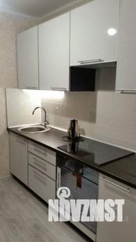 1-к квартира, посуточно, 37м2, 1/1 этаж